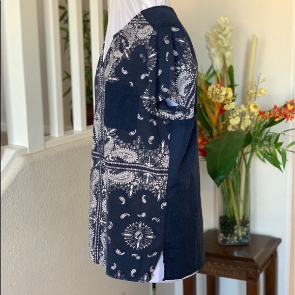 Blue short sleeve top - Picture 3 of 5